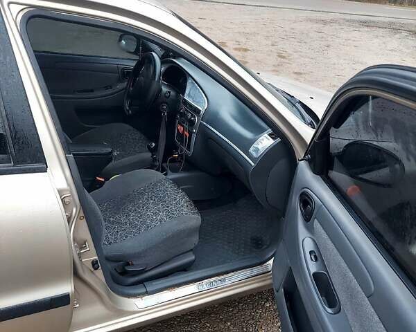 Бежевый Дэу Сенс, объемом двигателя 1.5 л и пробегом 144 тыс. км за 2000 $, фото 21 на Automoto.ua