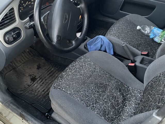 Бежевый Дэу Сенс, объемом двигателя 1.3 л и пробегом 135 тыс. км за 1999 $, фото 5 на Automoto.ua