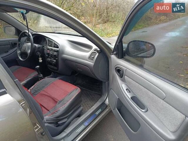 Бежевый Дэу Сенс, объемом двигателя 1.5 л и пробегом 207 тыс. км за 2700 $, фото 6 на Automoto.ua