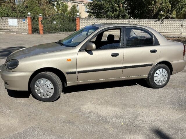Бежевий Деу Сенс, об'ємом двигуна 1.3 л та пробігом 158 тис. км за 2400 $, фото 1 на Automoto.ua