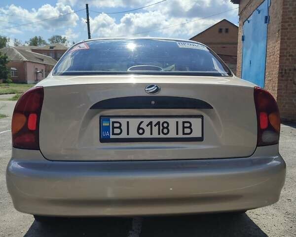 Бежевый Дэу Сенс, объемом двигателя 1.5 л и пробегом 250 тыс. км за 2950 $, фото 5 на Automoto.ua