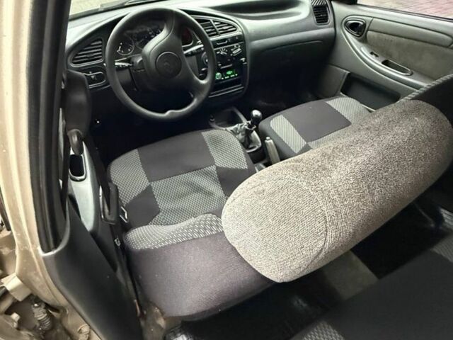 Бежевий Деу Сенс, об'ємом двигуна 1.5 л та пробігом 2 тис. км за 2300 $, фото 5 на Automoto.ua