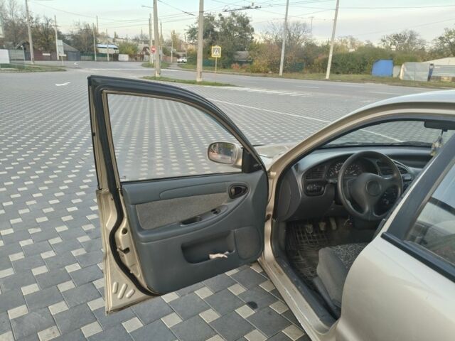 Бежевий Деу Сенс, об'ємом двигуна 1.5 л та пробігом 197 тис. км за 2200 $, фото 5 на Automoto.ua