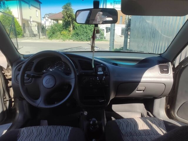 Бежевий Деу Сенс, об'ємом двигуна 1.3 л та пробігом 167 тис. км за 2100 $, фото 8 на Automoto.ua