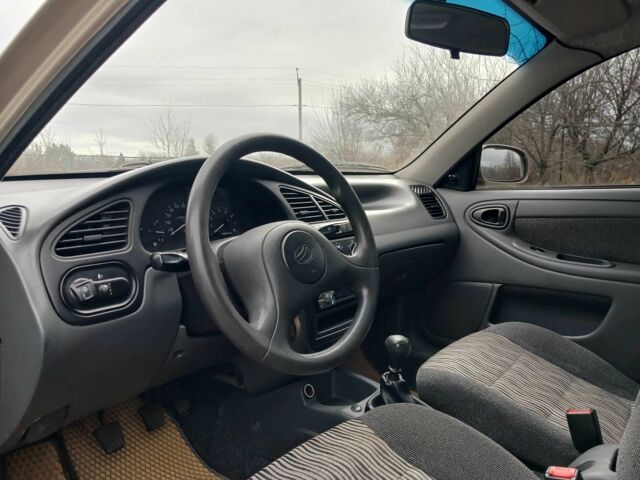 Бежевый Дэу Сенс, объемом двигателя 1.5 л и пробегом 148 тыс. км за 2500 $, фото 10 на Automoto.ua