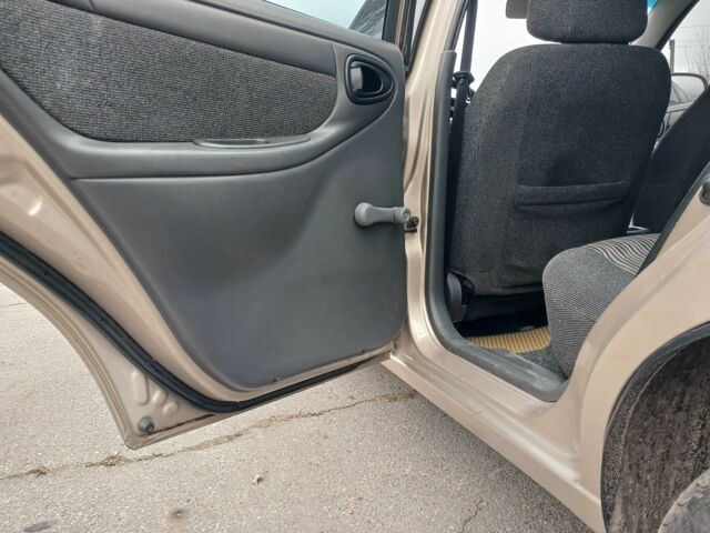 Бежевый Дэу Сенс, объемом двигателя 1.5 л и пробегом 148 тыс. км за 2500 $, фото 16 на Automoto.ua