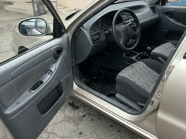 Бежевый Дэу Сенс, объемом двигателя 1.3 л и пробегом 94 тыс. км за 2800 $, фото 6 на Automoto.ua