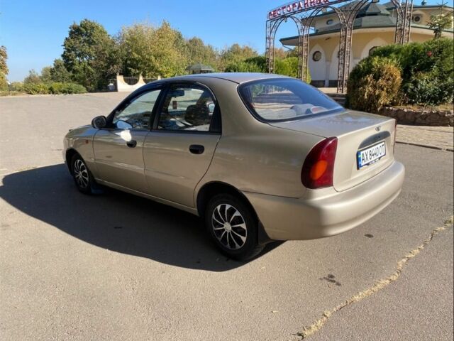 Бежевый Дэу Сенс, объемом двигателя 1.3 л и пробегом 210 тыс. км за 1300 $, фото 2 на Automoto.ua