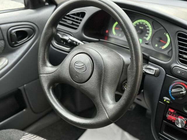 Бежевый Дэу Сенс, объемом двигателя 1.3 л и пробегом 141 тыс. км за 2650 $, фото 16 на Automoto.ua