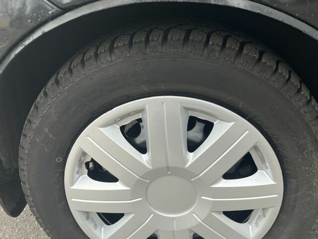 Черный Дэу Сенс, объемом двигателя 1.5 л и пробегом 210 тыс. км за 2650 $, фото 6 на Automoto.ua