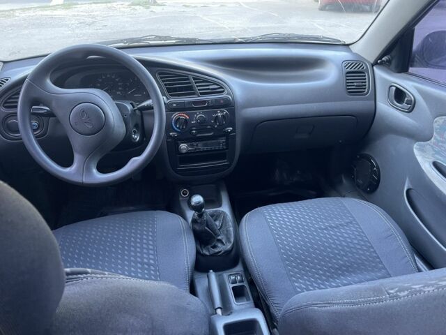 Черный Дэу Сенс, объемом двигателя 0 л и пробегом 333 тыс. км за 400 $, фото 3 на Automoto.ua