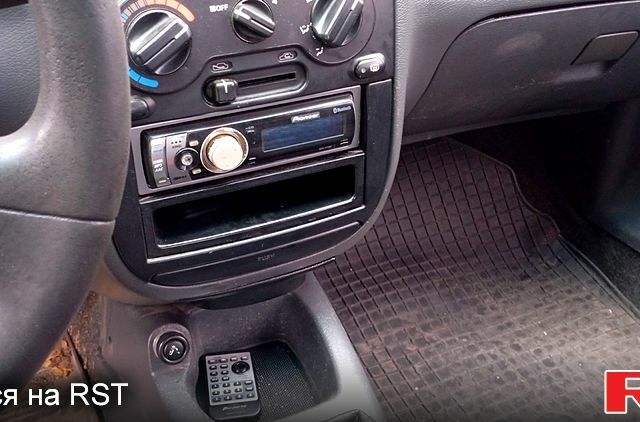 Чорний Деу Сенс, об'ємом двигуна 1.3 л та пробігом 270 тис. км за 1200 $, фото 5 на Automoto.ua