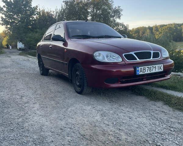 Деу Сенс 2004 у Вінниці на Automoto.ua Чорний Деу Сенс, об'ємом двигуна 1.3 л та пробігом 225 тис. км за 2000 $, фото 1 на Automoto.ua
