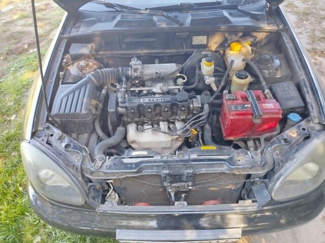 Черный Дэу Сенс, объемом двигателя 1.5 л и пробегом 360 тыс. км за 1653 $, фото 3 на Automoto.ua