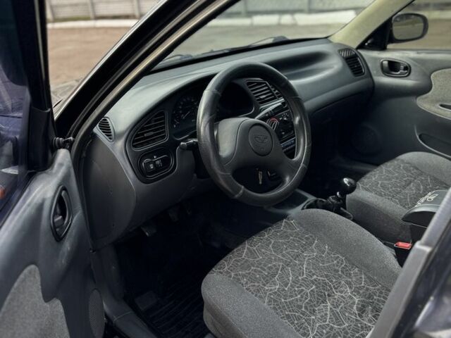 Чорний Деу Сенс, об'ємом двигуна 1.5 л та пробігом 200 тис. км за 2399 $, фото 7 на Automoto.ua