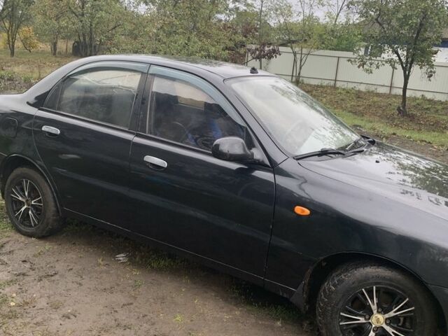 Чорний Деу Сенс, об'ємом двигуна 1.5 л та пробігом 215 тис. км за 2000 $, фото 1 на Automoto.ua