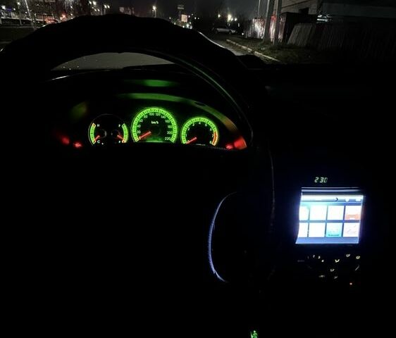 Чорний Деу Сенс, об'ємом двигуна 1.5 л та пробігом 145 тис. км за 1799 $, фото 7 на Automoto.ua