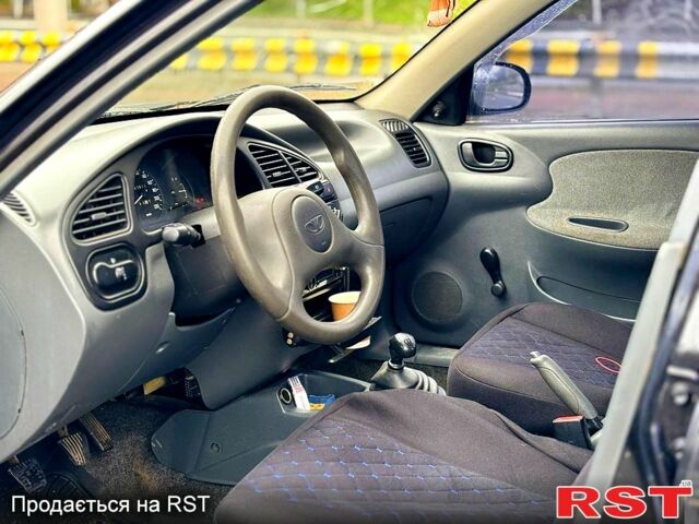 Чорний Деу Сенс, об'ємом двигуна 1.3 л та пробігом 200 тис. км за 1900 $, фото 6 на Automoto.ua