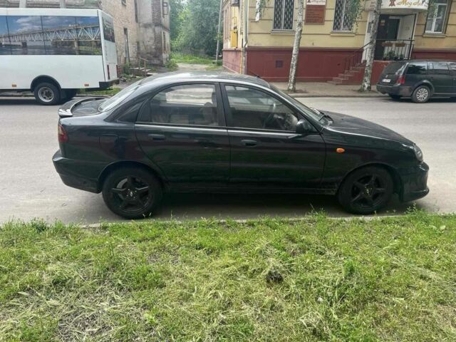 Черный Дэу Сенс, объемом двигателя 1.3 л и пробегом 300 тыс. км за 2700 $, фото 2 на Automoto.ua