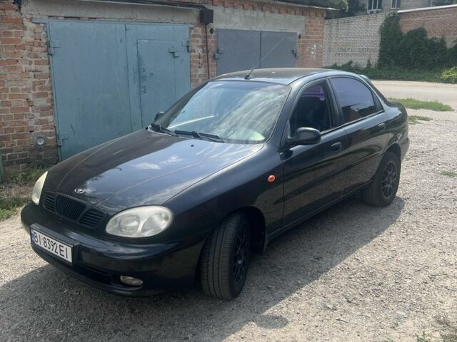 Черный Дэу Сенс, объемом двигателя 1.5 л и пробегом 300 тыс. км за 2200 $, фото 1 на Automoto.ua