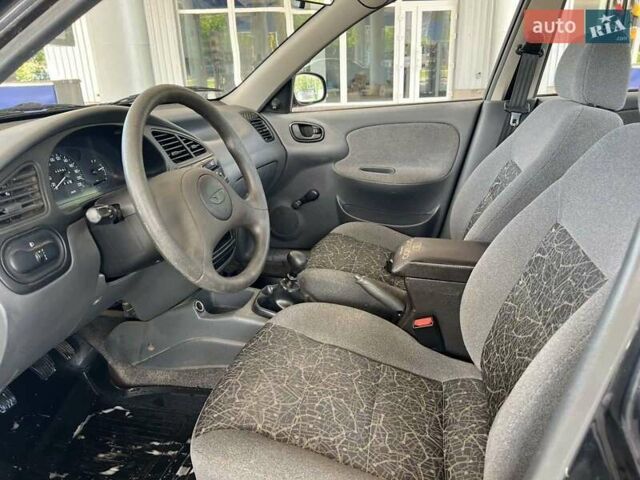 Черный Дэу Сенс, объемом двигателя 1.3 л и пробегом 110 тыс. км за 2499 $, фото 10 на Automoto.ua