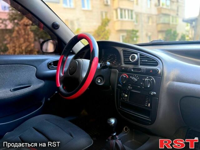 Черный Дэу Сенс, объемом двигателя 1.3 л и пробегом 260 тыс. км за 2000 $, фото 6 на Automoto.ua