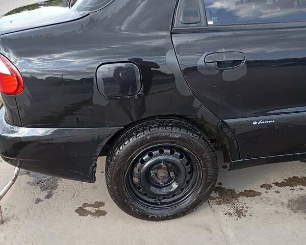 Черный Дэу Сенс, объемом двигателя 1.3 л и пробегом 317 тыс. км за 1100 $, фото 4 на Automoto.ua