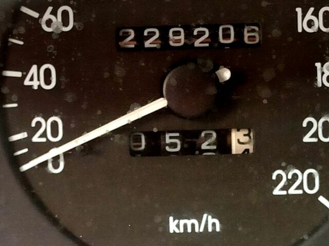 Чорний Деу Сенс, об'ємом двигуна 1.3 л та пробігом 230 тис. км за 1000 $, фото 6 на Automoto.ua