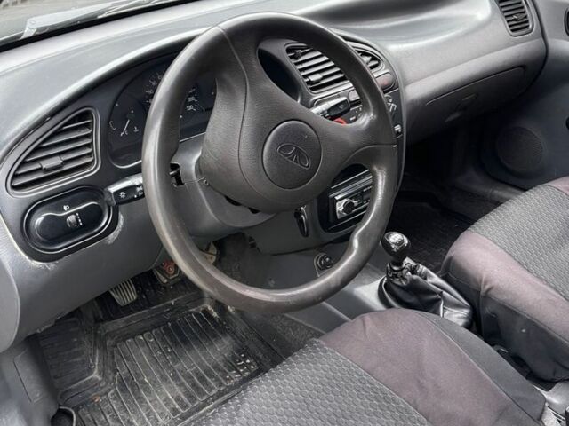 Черный Дэу Сенс, объемом двигателя 1.3 л и пробегом 110 тыс. км за 1700 $, фото 7 на Automoto.ua