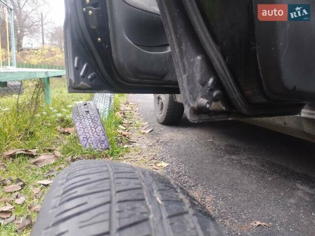 Чорний Деу Сенс, об'ємом двигуна 1.3 л та пробігом 150 тис. км за 1400 $, фото 4 на Automoto.ua