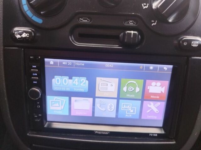 Черный Дэу Сенс, объемом двигателя 1.5 л и пробегом 196 тыс. км за 2250 $, фото 7 на Automoto.ua