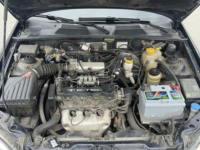 Черный Дэу Сенс, объемом двигателя 1.5 л и пробегом 124 тыс. км за 2650 $, фото 4 на Automoto.ua