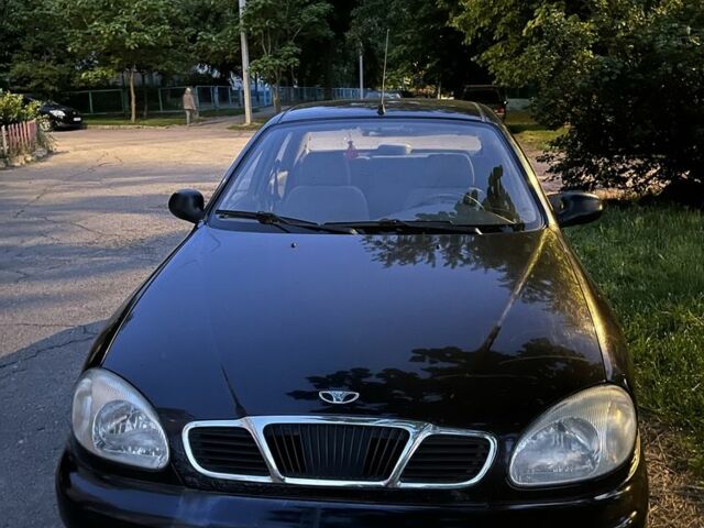 Чорний Деу Сенс, об'ємом двигуна 1.5 л та пробігом 265 тис. км за 1000 $, фото 1 на Automoto.ua