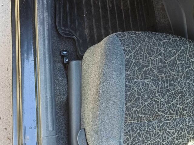 Черный Дэу Сенс, объемом двигателя 1.5 л и пробегом 286 тыс. км за 2750 $, фото 8 на Automoto.ua