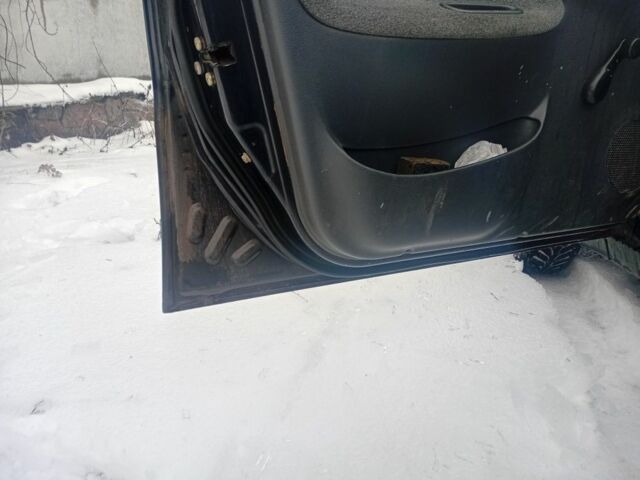 Чорний Деу Сенс, об'ємом двигуна 1.5 л та пробігом 215 тис. км за 1600 $, фото 6 на Automoto.ua