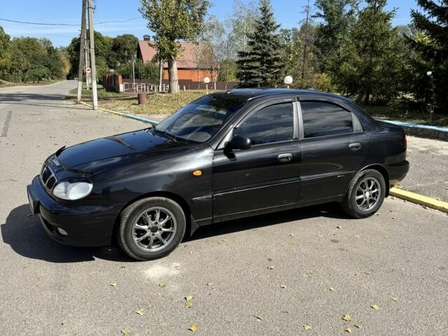 Черный Дэу Сенс, объемом двигателя 1.5 л и пробегом 175 тыс. км за 2600 $, фото 2 на Automoto.ua