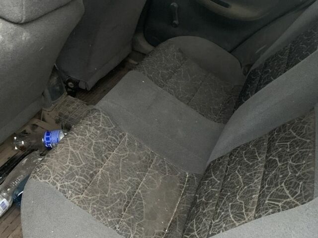 Чорний Деу Сенс, об'ємом двигуна 1.3 л та пробігом 225 тис. км за 690 $, фото 6 на Automoto.ua