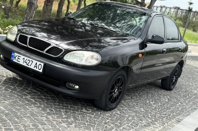 Черный Дэу Сенс, объемом двигателя 1.5 л и пробегом 233 тыс. км за 2100 $, фото 3 на Automoto.ua