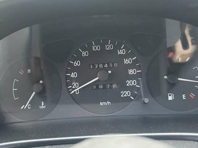 Черный Дэу Сенс, объемом двигателя 1.3 л и пробегом 987 тыс. км за 1400 $, фото 6 на Automoto.ua