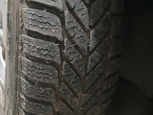 Черный Дэу Сенс, объемом двигателя 1.5 л и пробегом 198 тыс. км за 2200 $, фото 2 на Automoto.ua