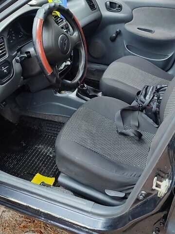 Черный Дэу Сенс, объемом двигателя 1.3 л и пробегом 205 тыс. км за 1900 $, фото 3 на Automoto.ua