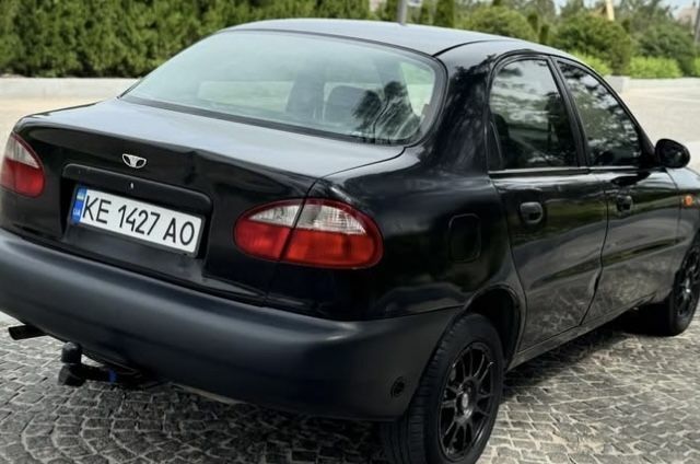 Черный Дэу Сенс, объемом двигателя 1.5 л и пробегом 233 тыс. км за 2100 $, фото 2 на Automoto.ua