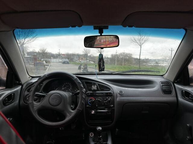 Чорний Деу Сенс, об'ємом двигуна 1.5 л та пробігом 212 тис. км за 1950 $, фото 4 на Automoto.ua