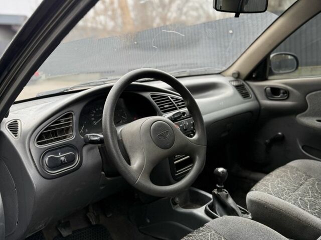 Чорний Деу Сенс, об'ємом двигуна 1.4 л та пробігом 82 тис. км за 2199 $, фото 6 на Automoto.ua