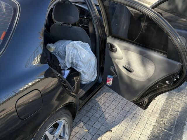 Чорний Деу Сенс, об'ємом двигуна 1.6 л та пробігом 190 тис. км за 2500 $, фото 5 на Automoto.ua