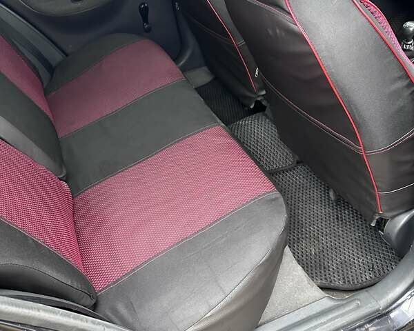 Чорний Деу Сенс, об'ємом двигуна 1.3 л та пробігом 268 тис. км за 2850 $, фото 2 на Automoto.ua