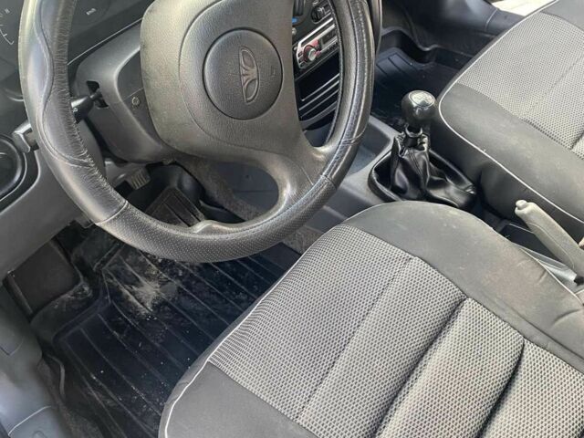 Черный Дэу Сенс, объемом двигателя 1.5 л и пробегом 1 тыс. км за 2000 $, фото 5 на Automoto.ua