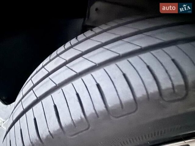 Чорний Деу Сенс, об'ємом двигуна 1.3 л та пробігом 77 тис. км за 2500 $, фото 56 на Automoto.ua