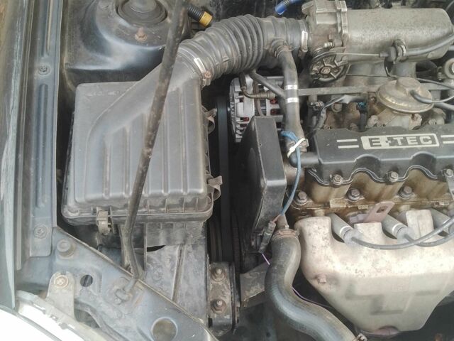 Черный Дэу Сенс, объемом двигателя 1.5 л и пробегом 2 тыс. км за 1800 $, фото 2 на Automoto.ua