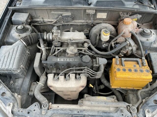 Дэу Сенс 2007 в Кривом Роге на Automoto.ua Черный Дэу Сенс, объемом двигателя 1.5 л и пробегом 133 тыс. км за 2100 $, фото 10 на Automoto.ua